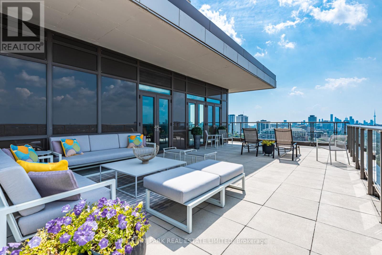 Photo 29 of Ph 1 60 Berwick Avenue, Toronto ON