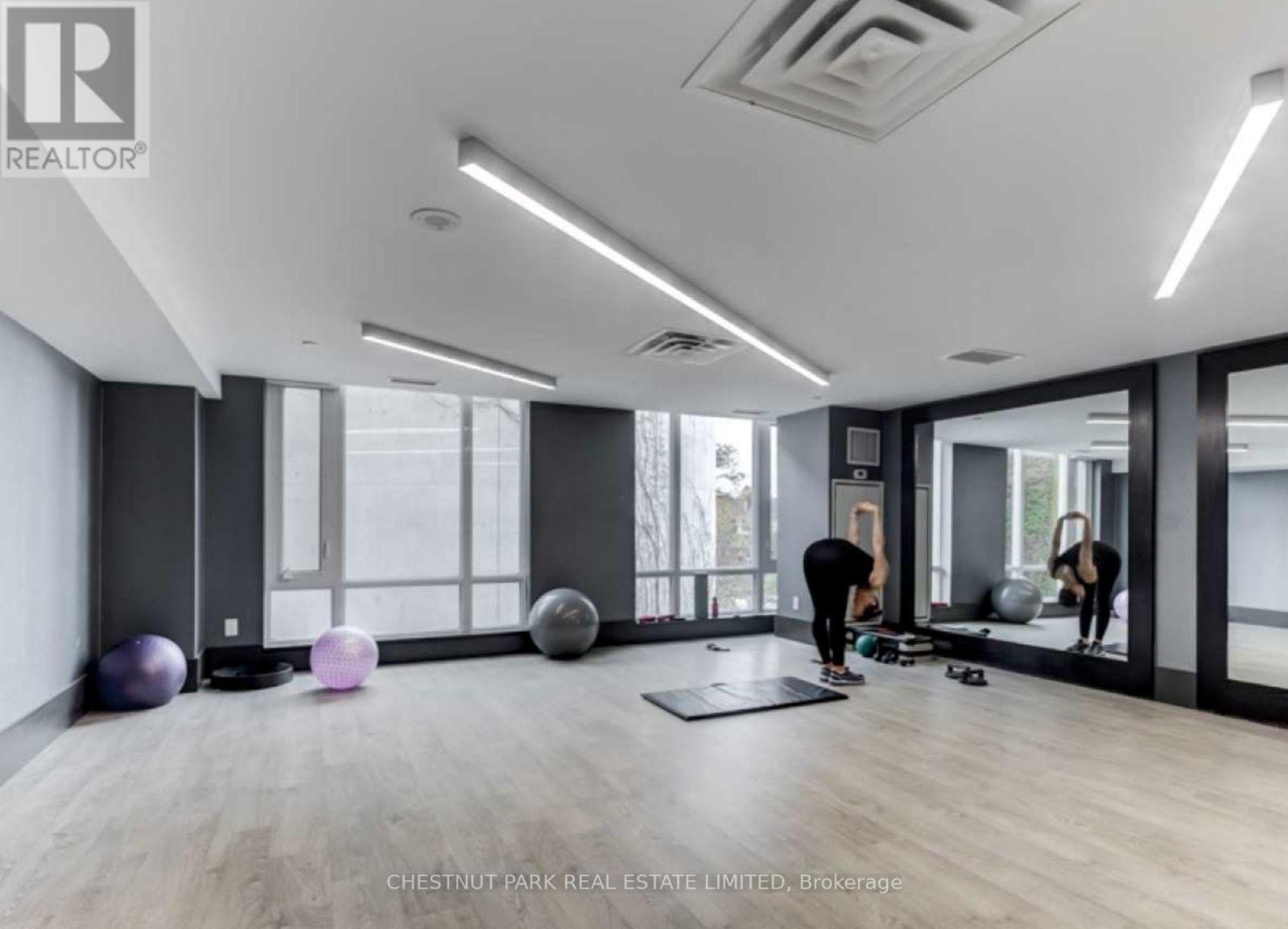 Photo 37 of Ph 1 60 Berwick Avenue, Toronto ON