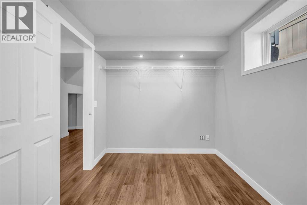Single Family House for Sale in  Covehaven Road NE Coventry Hills Calgary 