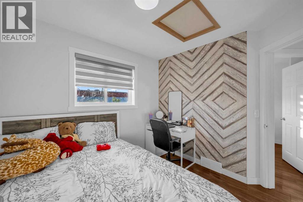 Single Family House for Sale in  Covehaven Road NE Coventry Hills Calgary 