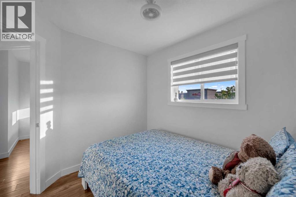 Single Family House for Sale in  Covehaven Road NE Coventry Hills Calgary 