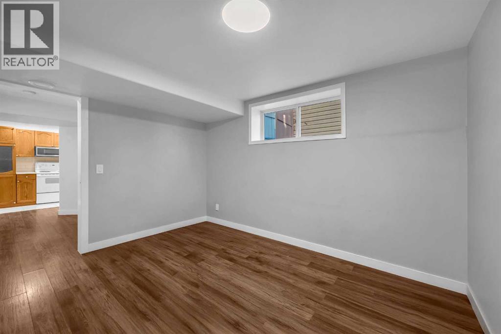 Single Family House for Sale in  Covehaven Road NE Coventry Hills Calgary 