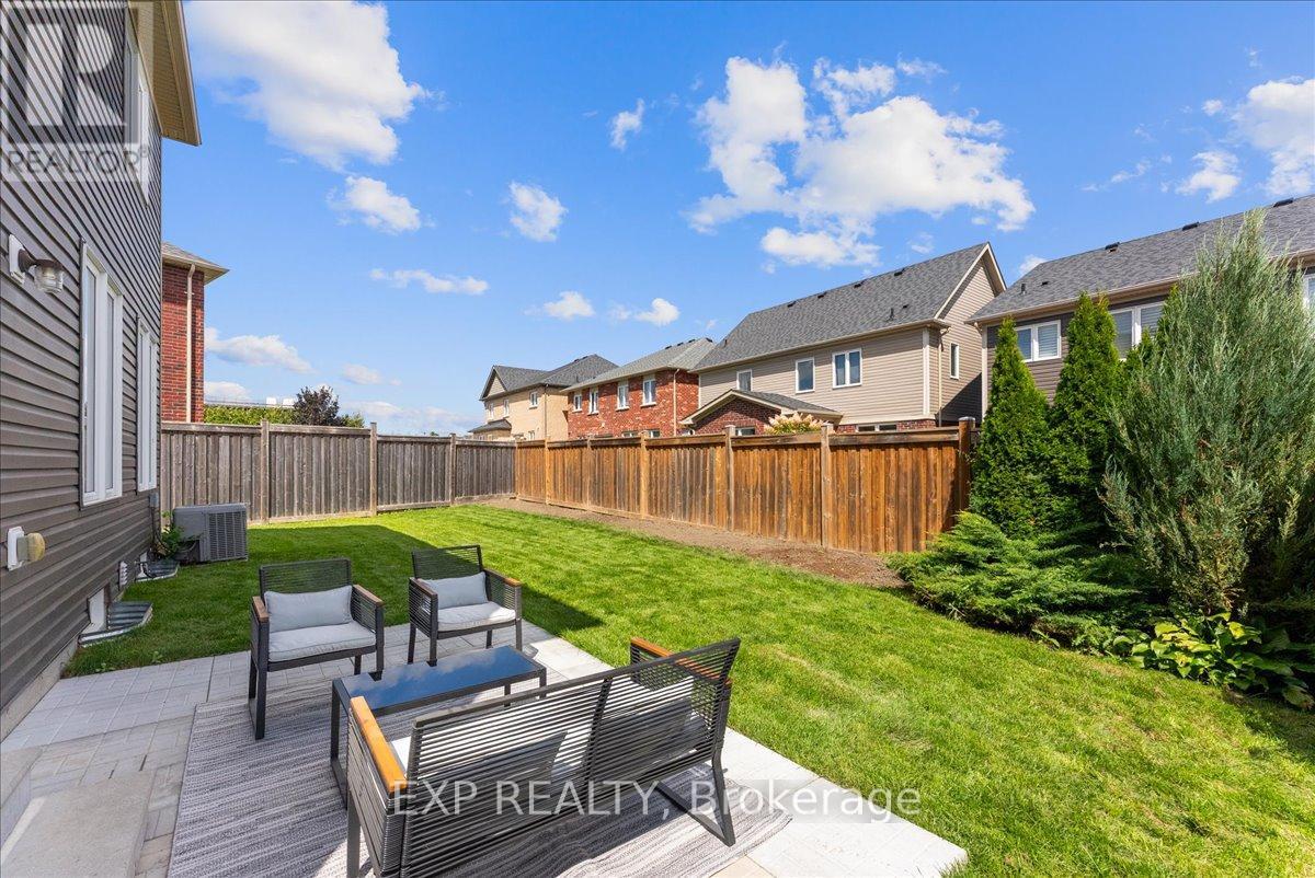 Photo 43 of 246 Symington Avenue, Oshawa ON
