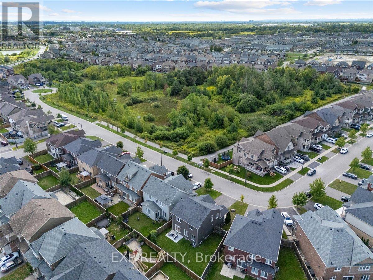 Photo 47 of 246 Symington Avenue, Oshawa ON