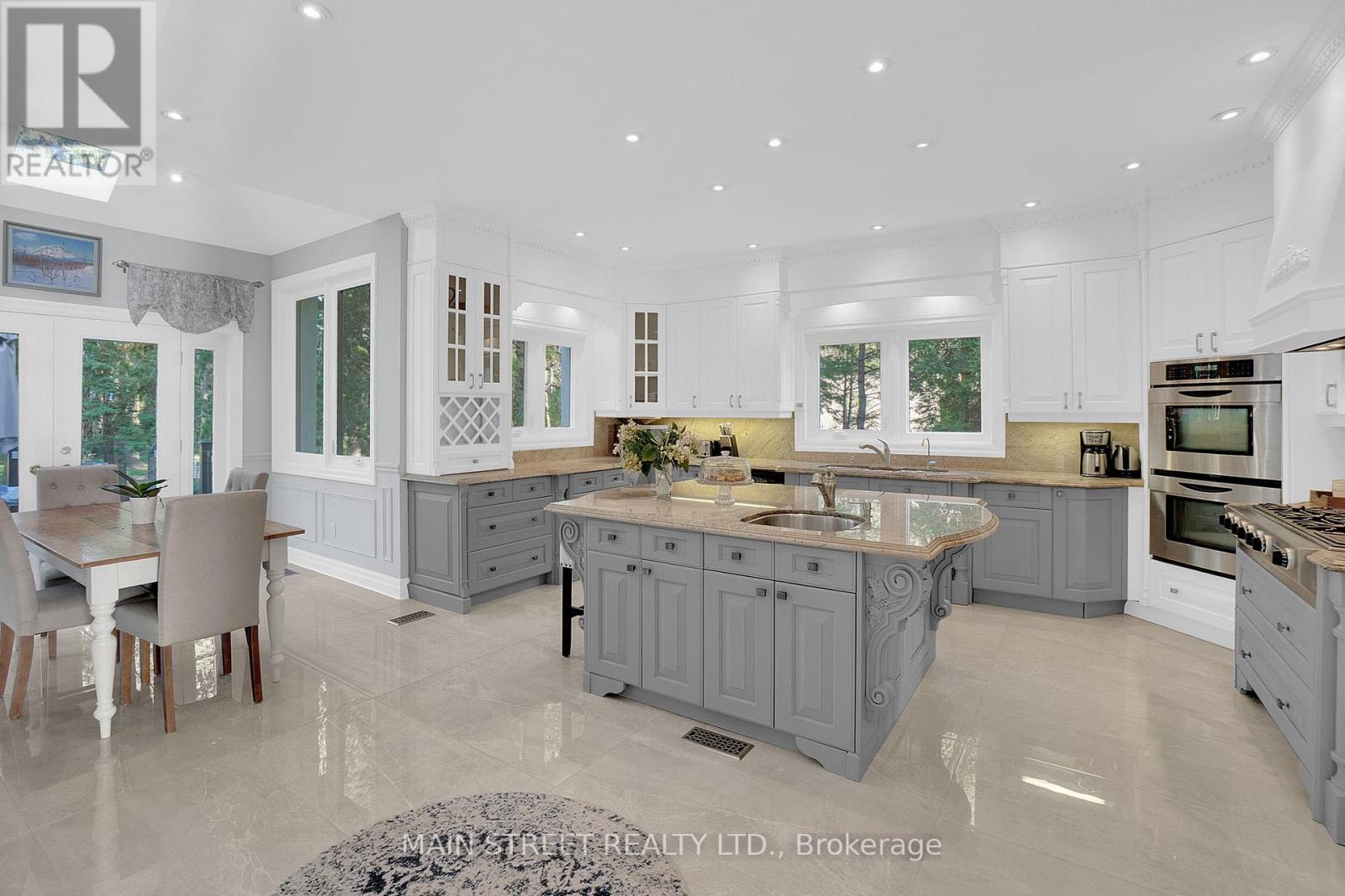 Photo 11 of 9 Cedar Ridge Road, Whitchurchstouffville ON