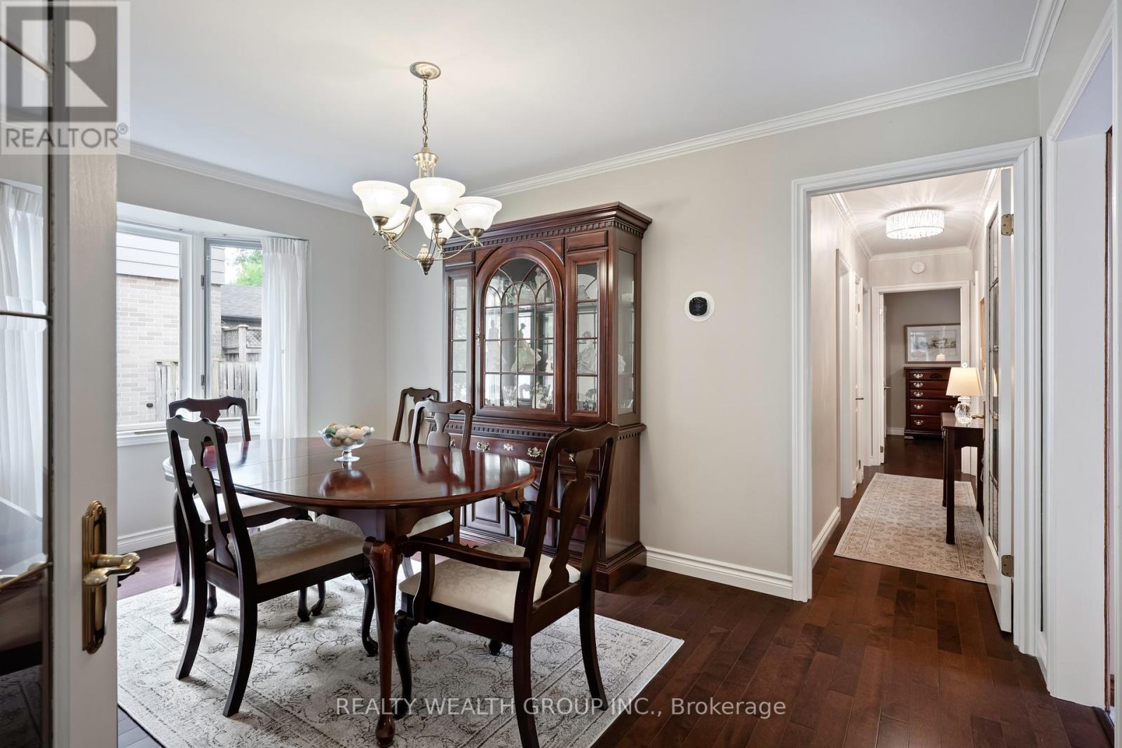Photo 20 of 86 Alexander Road W, Newmarket ON