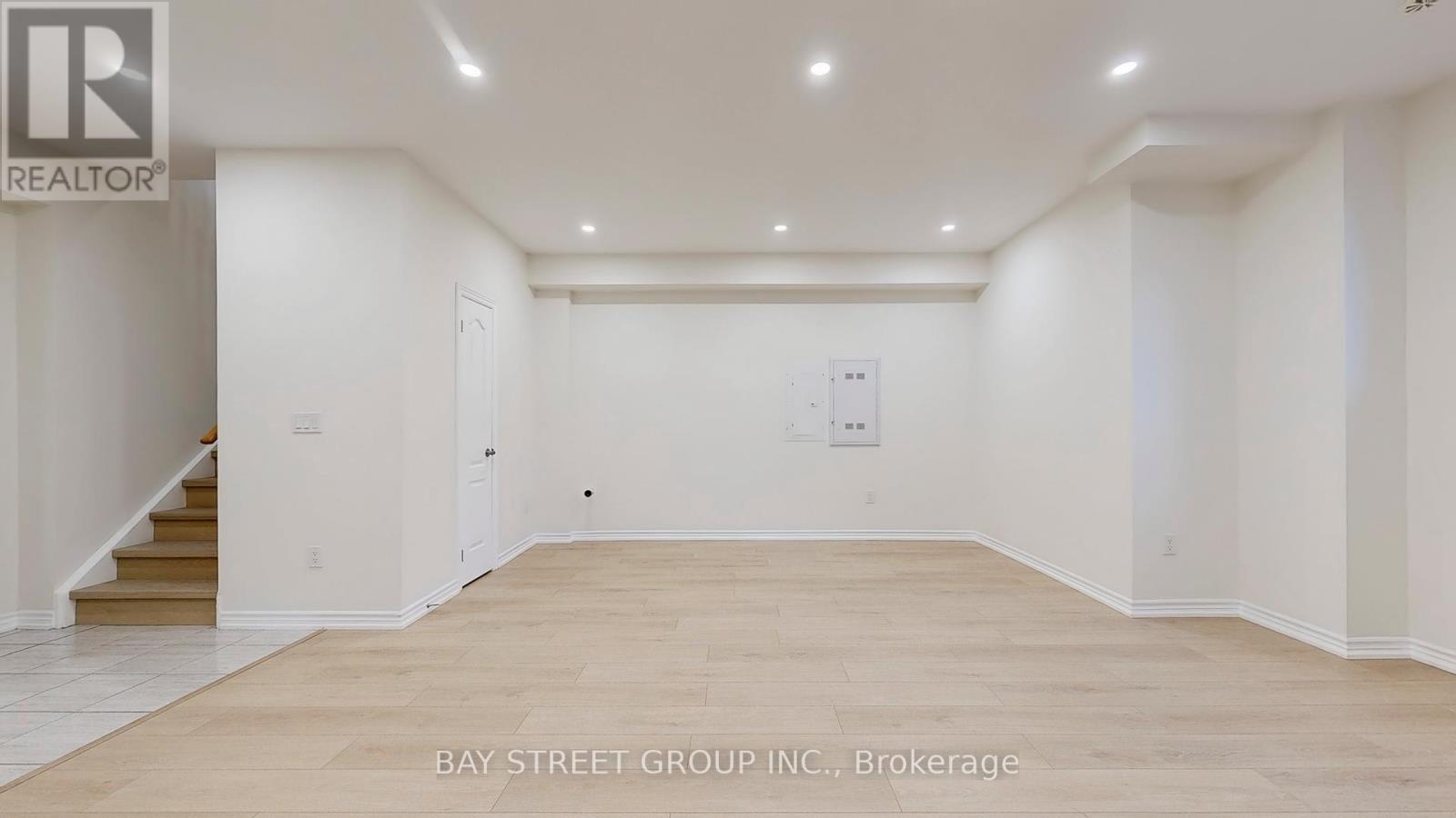 Photo 22 of 22 181 Parktree Drive, Vaughan ON
