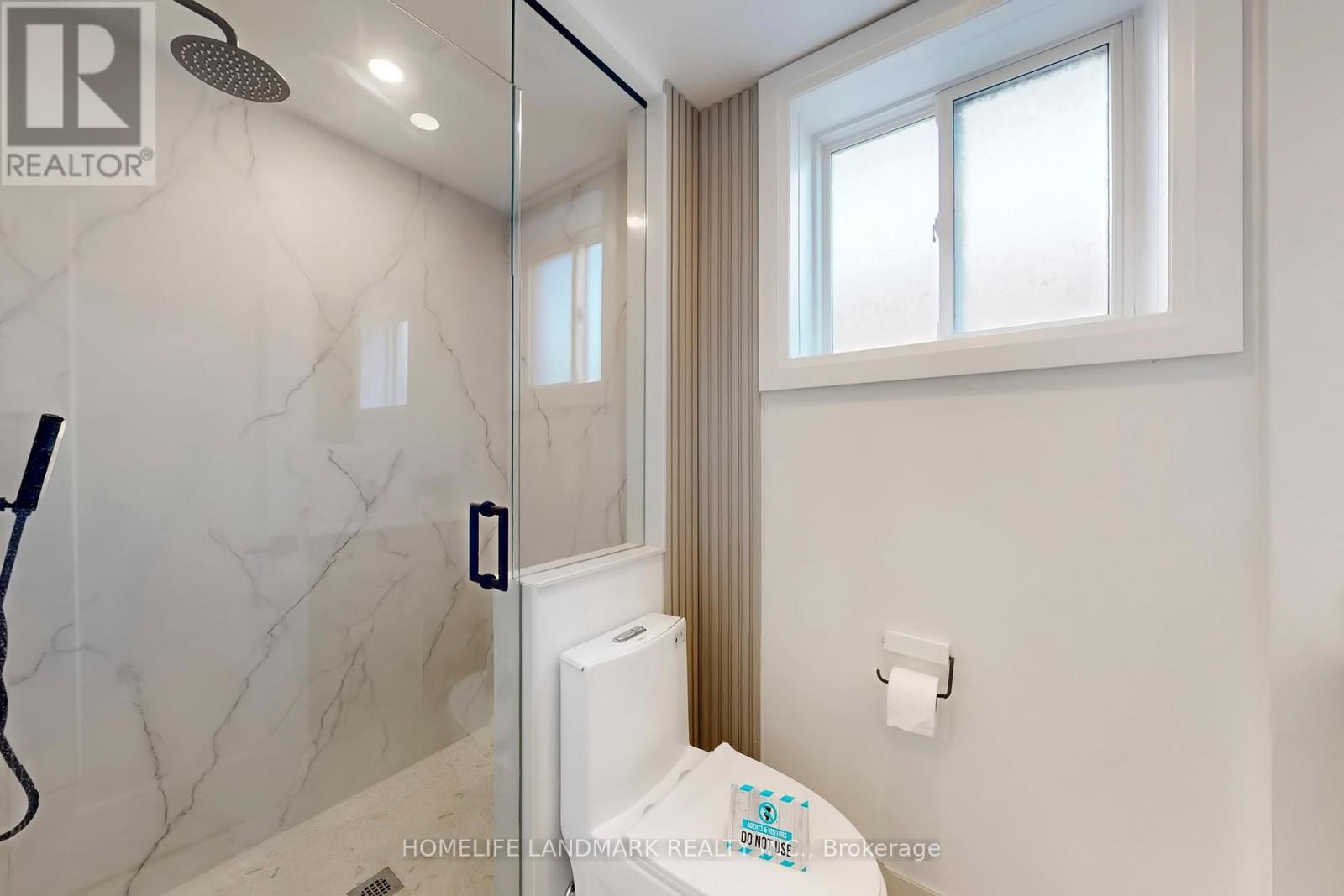 Photo 25 of 1354 Kelly Road, Mississauga ON