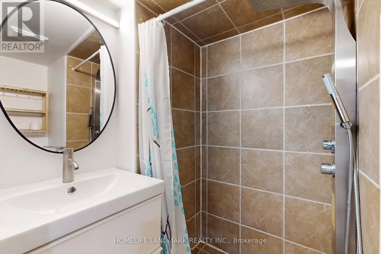 Photo 41 of 1354 Kelly Road, Mississauga ON