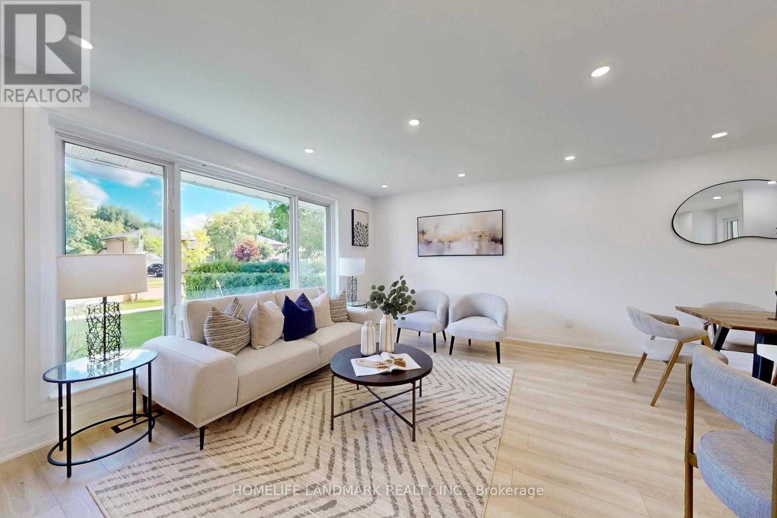 Photo 5 of 1354 Kelly Road, Mississauga ON