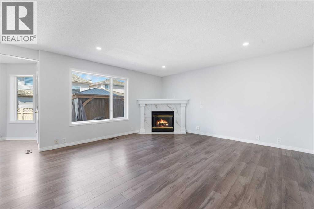 Single Family House for Sale in  Coral Reef Close NE Coral Springs Calgary 