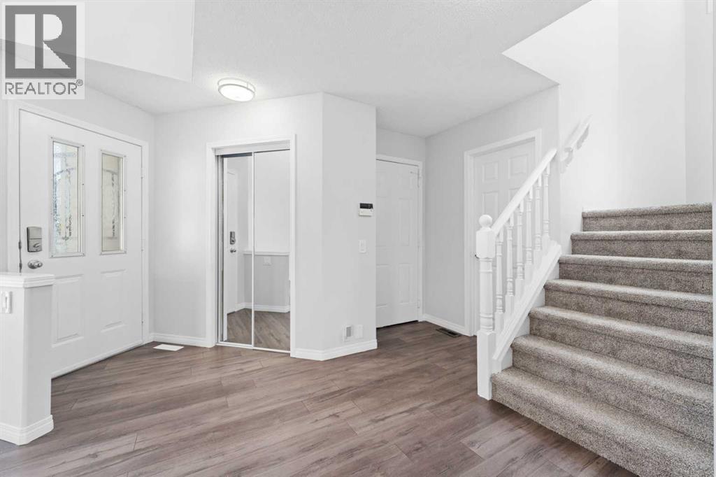 Single Family House for Sale in  Coral Reef Close NE Coral Springs Calgary 