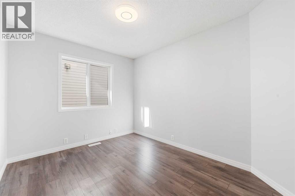Single Family House for Sale in  Coral Reef Close NE Coral Springs Calgary 