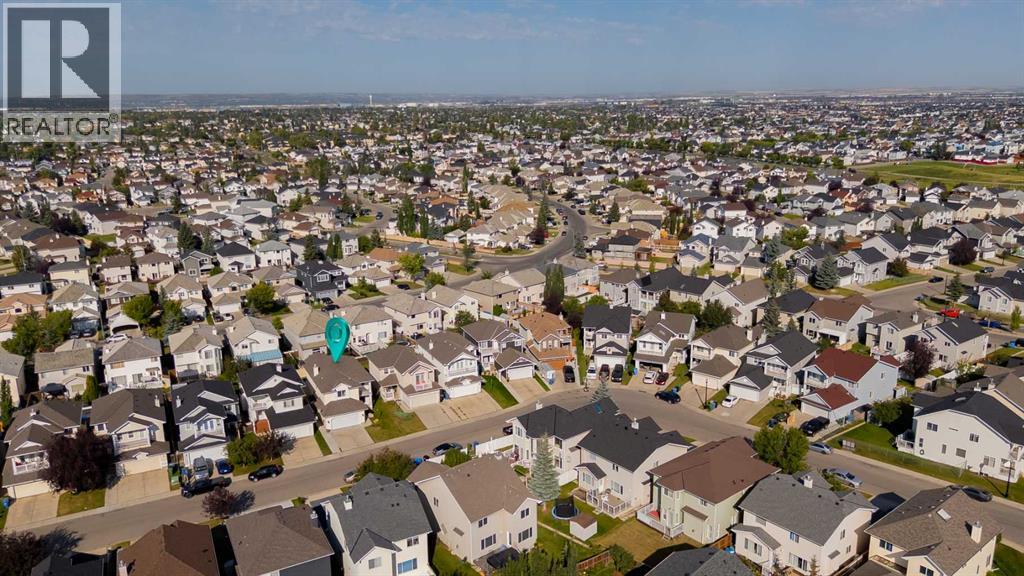 Single Family House for Sale in  Coral Reef Close NE Coral Springs Calgary 