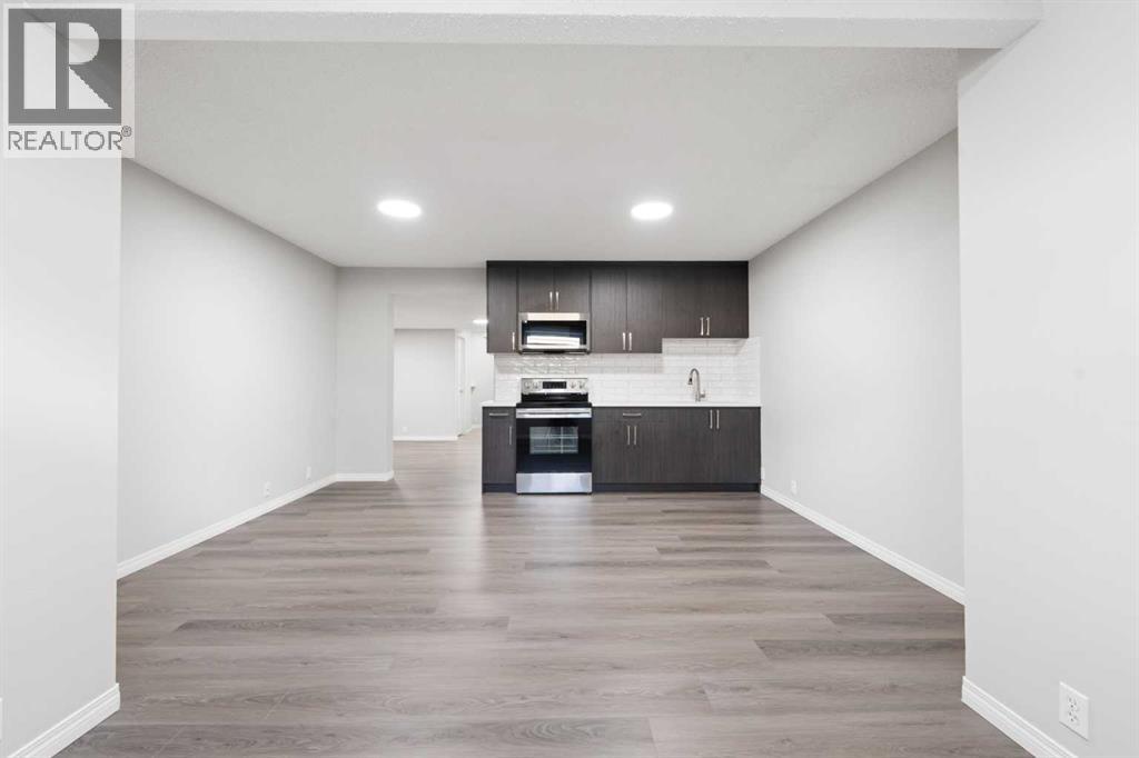 Single Family House for Sale in  Coral Reef Close NE Coral Springs Calgary 