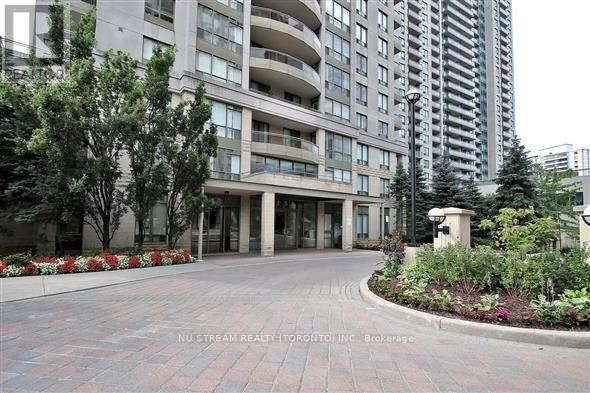 Photo 2 of 1003 256 Doris Avenue, Toronto ON