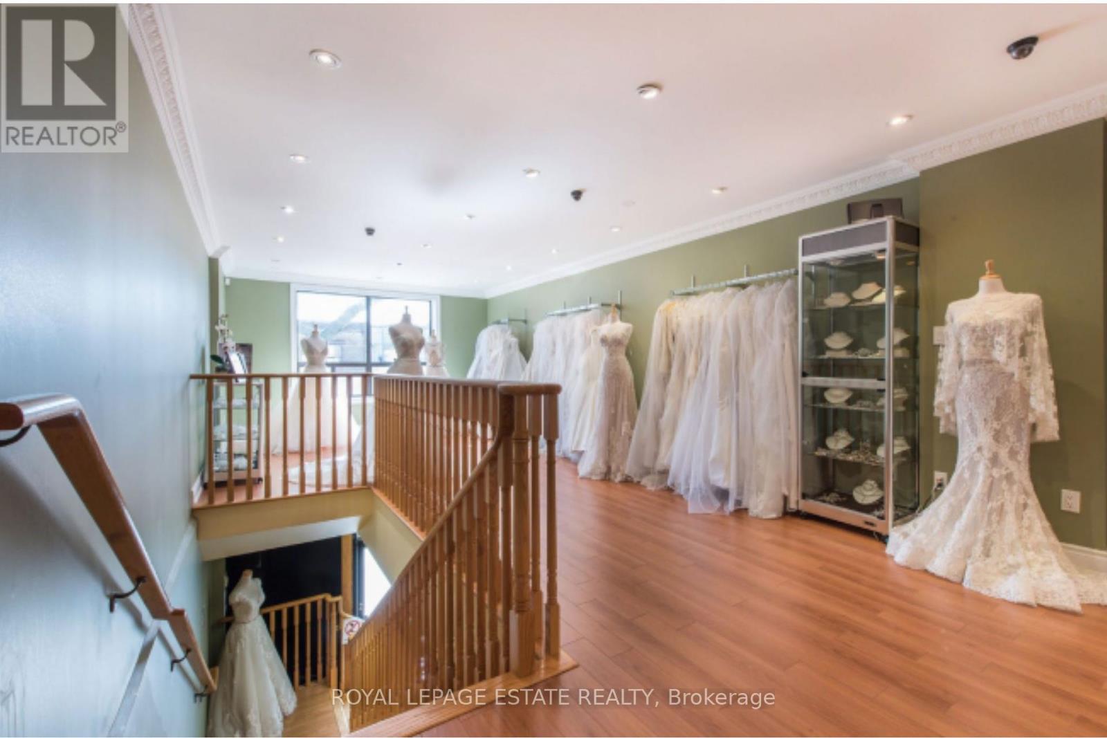 Photo 3 of 1196 St Clair Avenue W, Toronto ON