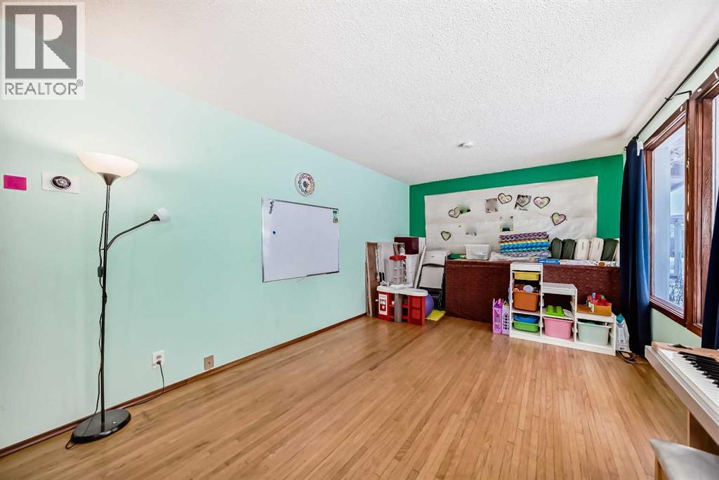 Photo 14 of 12804 108 Street Nw, Edmonton AB