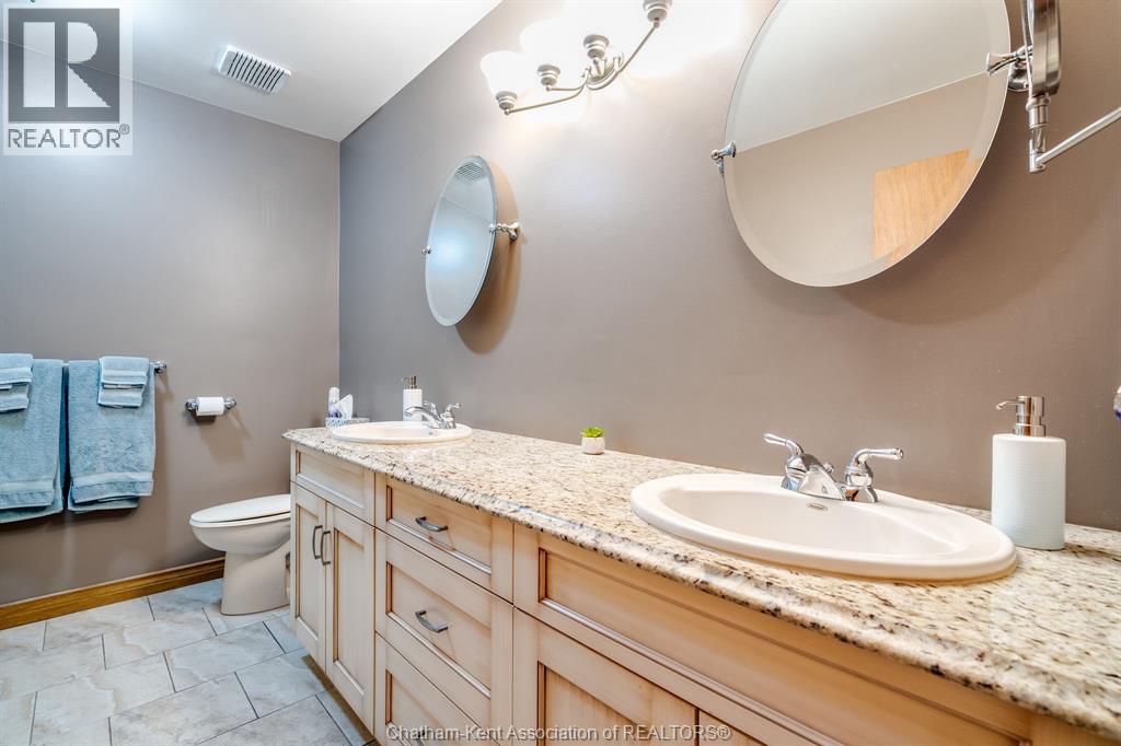 Photo 16 of 47 Mckee Road, Wallaceburg ON