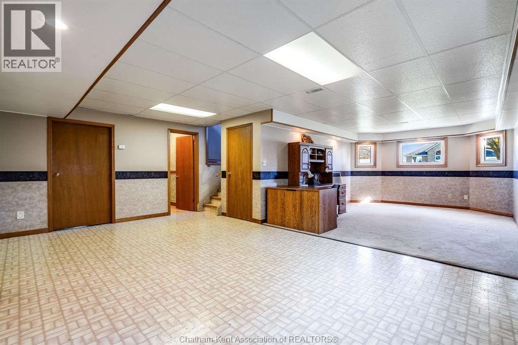 Photo 24 of 47 Mckee Road, Wallaceburg ON