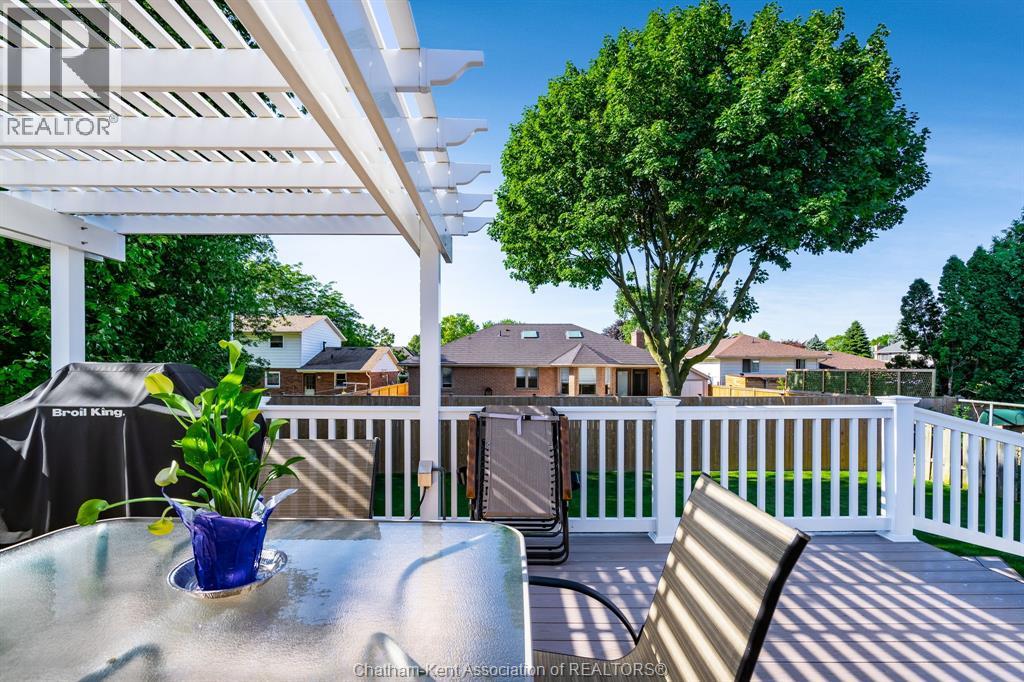 Photo 29 of 47 Mckee Road, Wallaceburg ON