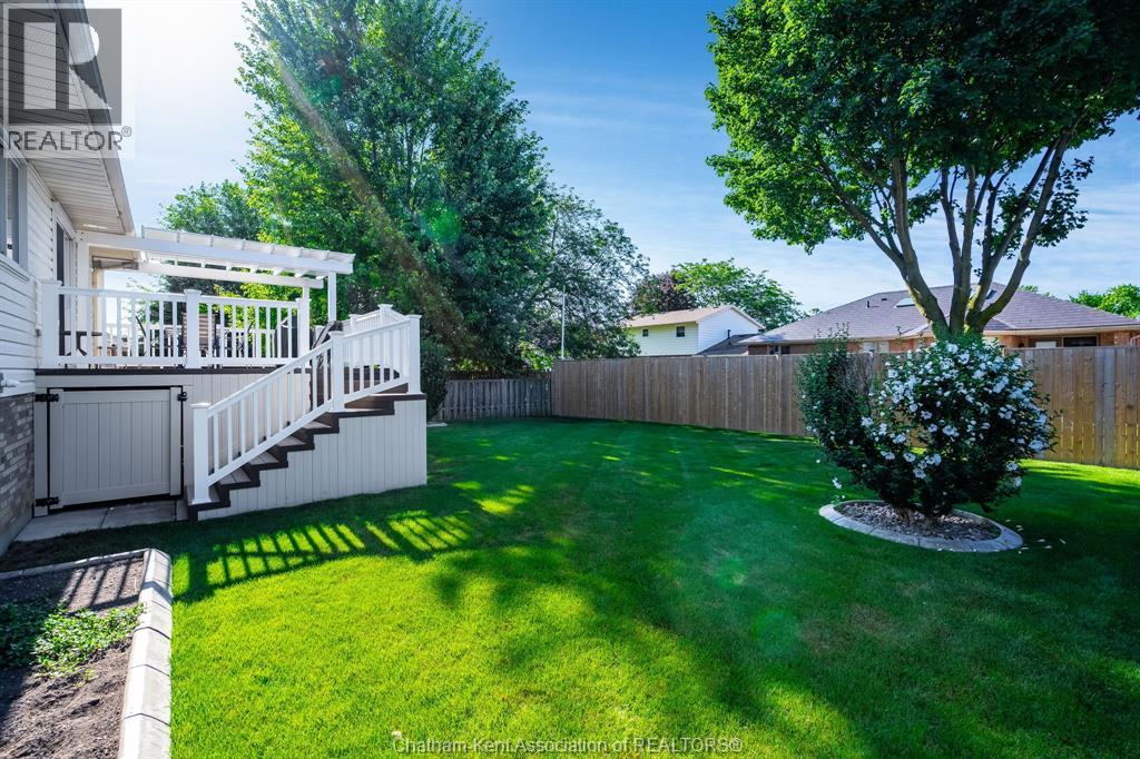 Photo 33 of 47 Mckee Road, Wallaceburg ON
