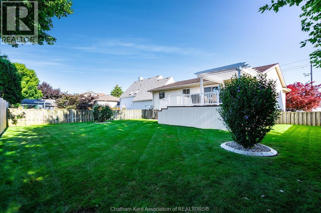 Photo 36 of 47 Mckee Road, Wallaceburg ON