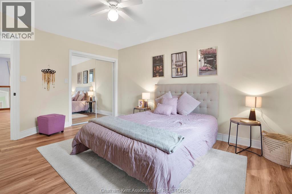 Photo 37 of 34 Braemar Boulevard, Chatham ON