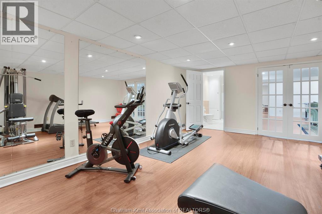 Photo 43 of 34 Braemar Boulevard, Chatham ON