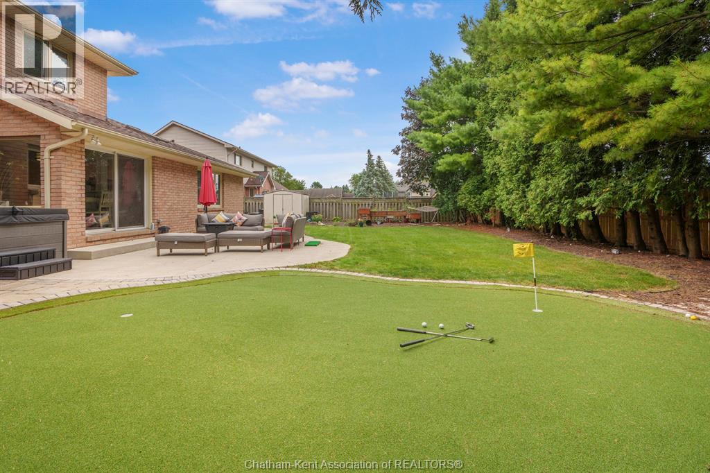 Photo 48 of 34 Braemar Boulevard, Chatham ON
