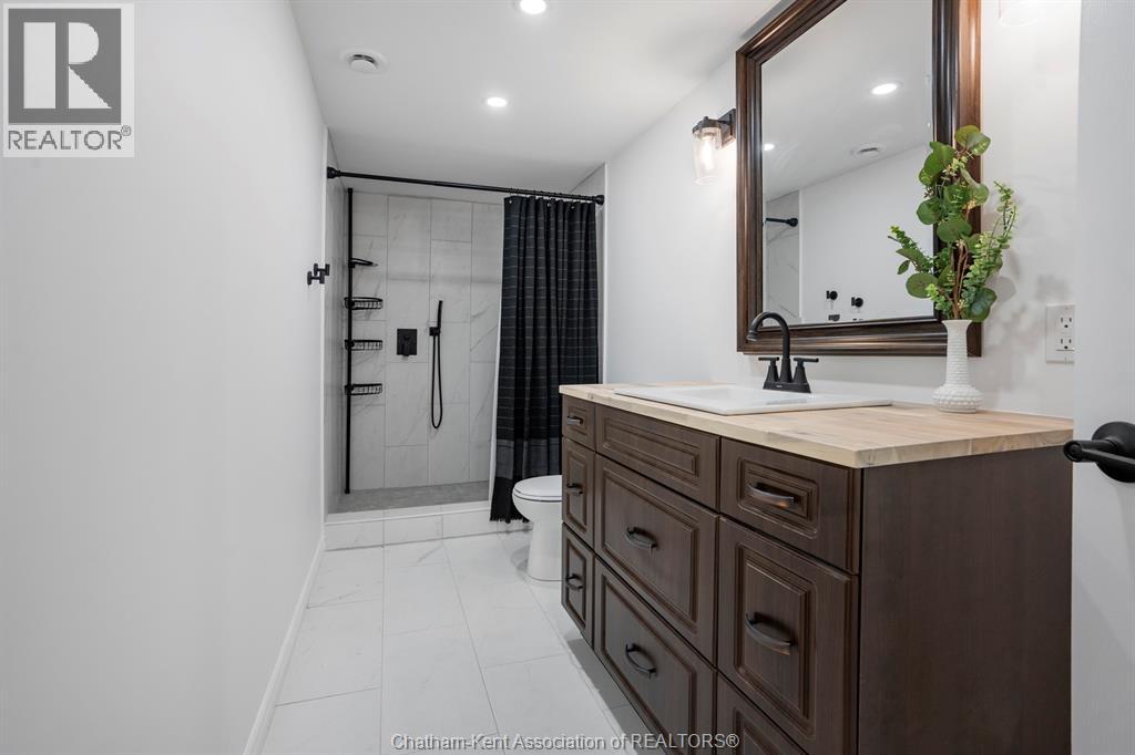Photo 30 of 21945 Communication Road, Chatham ON