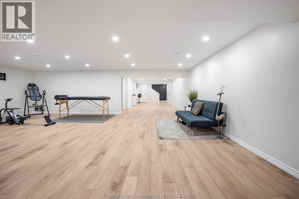 Photo 34 of 21945 Communication Road, Chatham ON