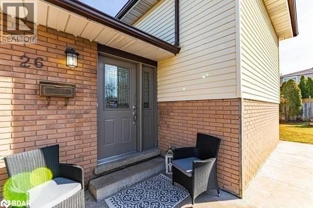 Photo 2 of 26 Greening Avenue, Stoney Creek ON