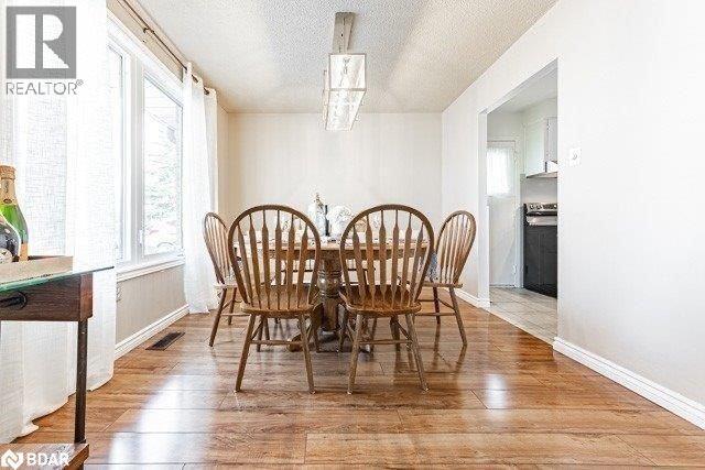 Photo 12 of 26 Greening Avenue, Stoney Creek ON