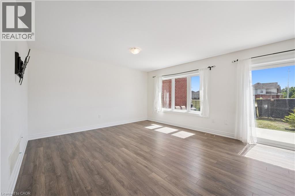 Photo 11 of 2 Watermill Street, Kitchener ON