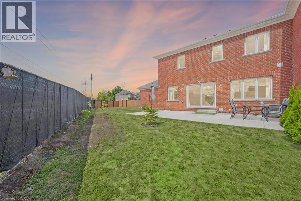 Photo 26 of 2 Watermill Street, Kitchener ON