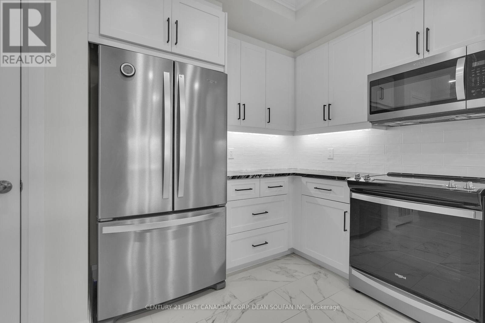 Photo 11 of 201 1975 Fountain Grass Drive, London South ON