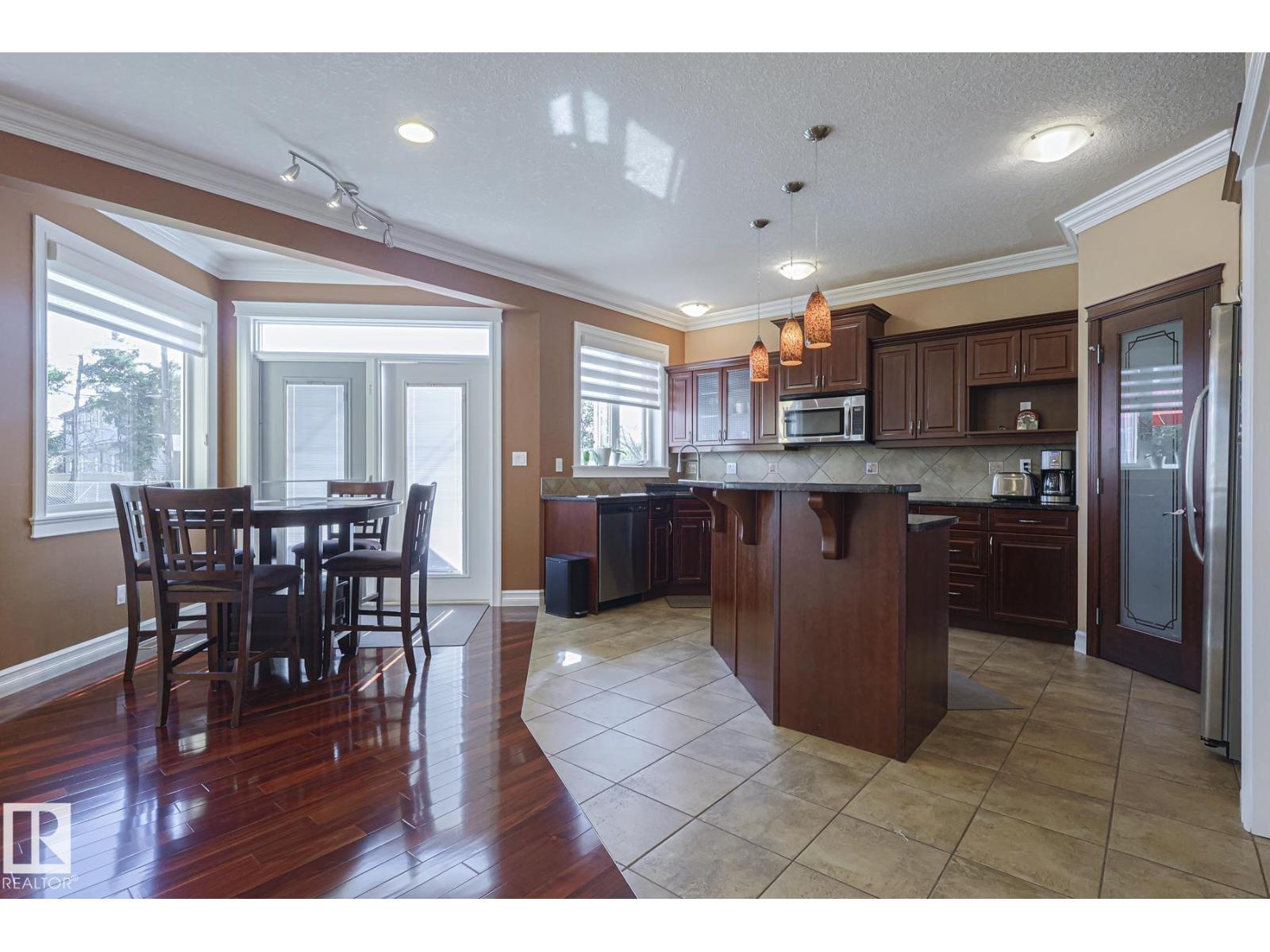 Photo 22 of 10731 150 St Nw, Edmonton AB