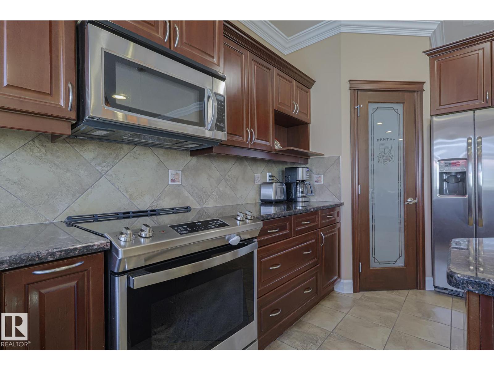 Photo 28 of 10731 150 St Nw, Edmonton AB