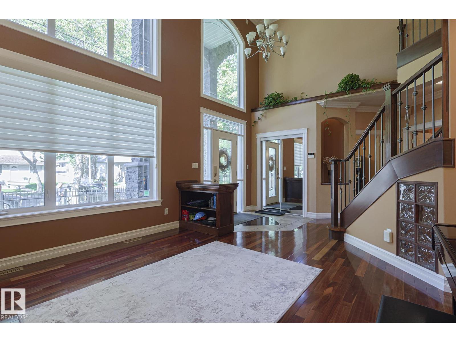 Photo 6 of 10731 150 St Nw, Edmonton AB