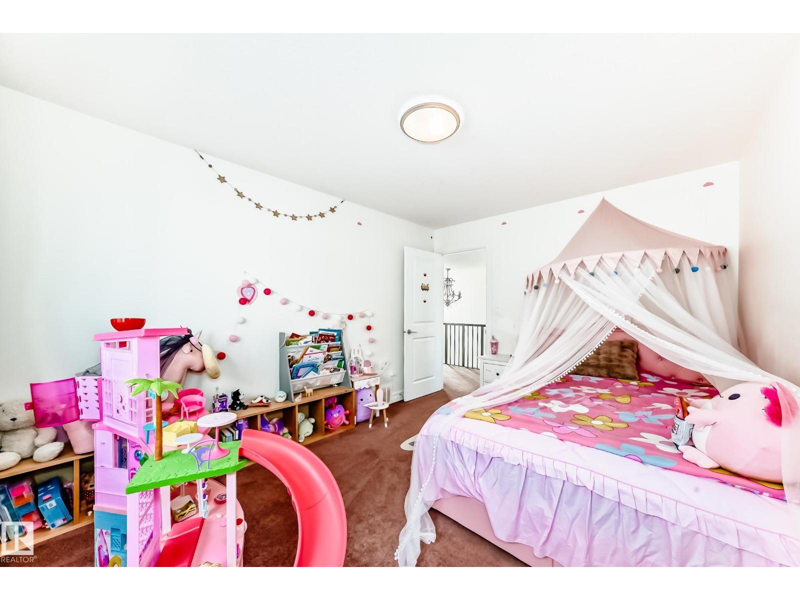 Photo 35 of 8412 218 St Nw, Edmonton AB