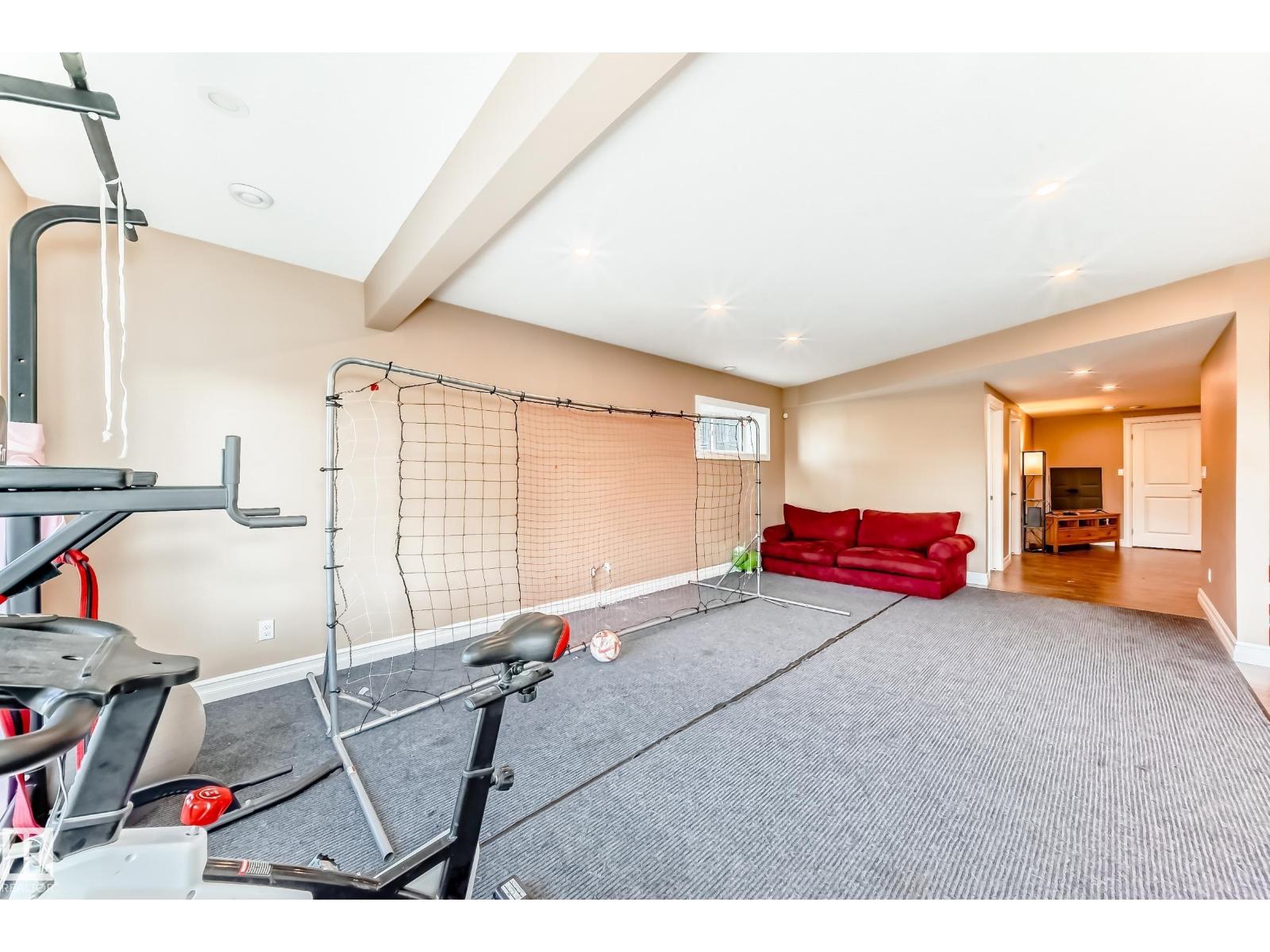 Photo 42 of 8412 218 St Nw, Edmonton AB