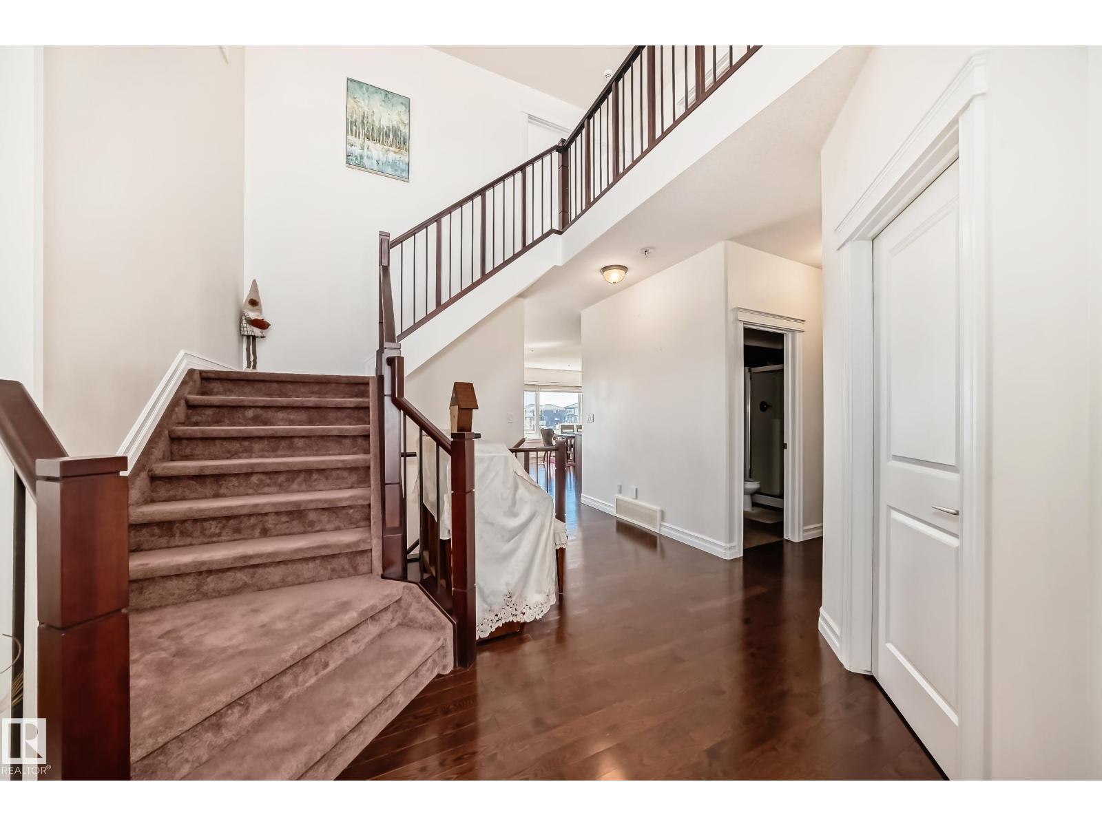 Photo 6 of 8412 218 St Nw, Edmonton AB