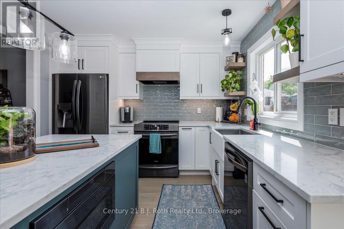 Photo 14 of 4 Sheppard Drive, Tay ON