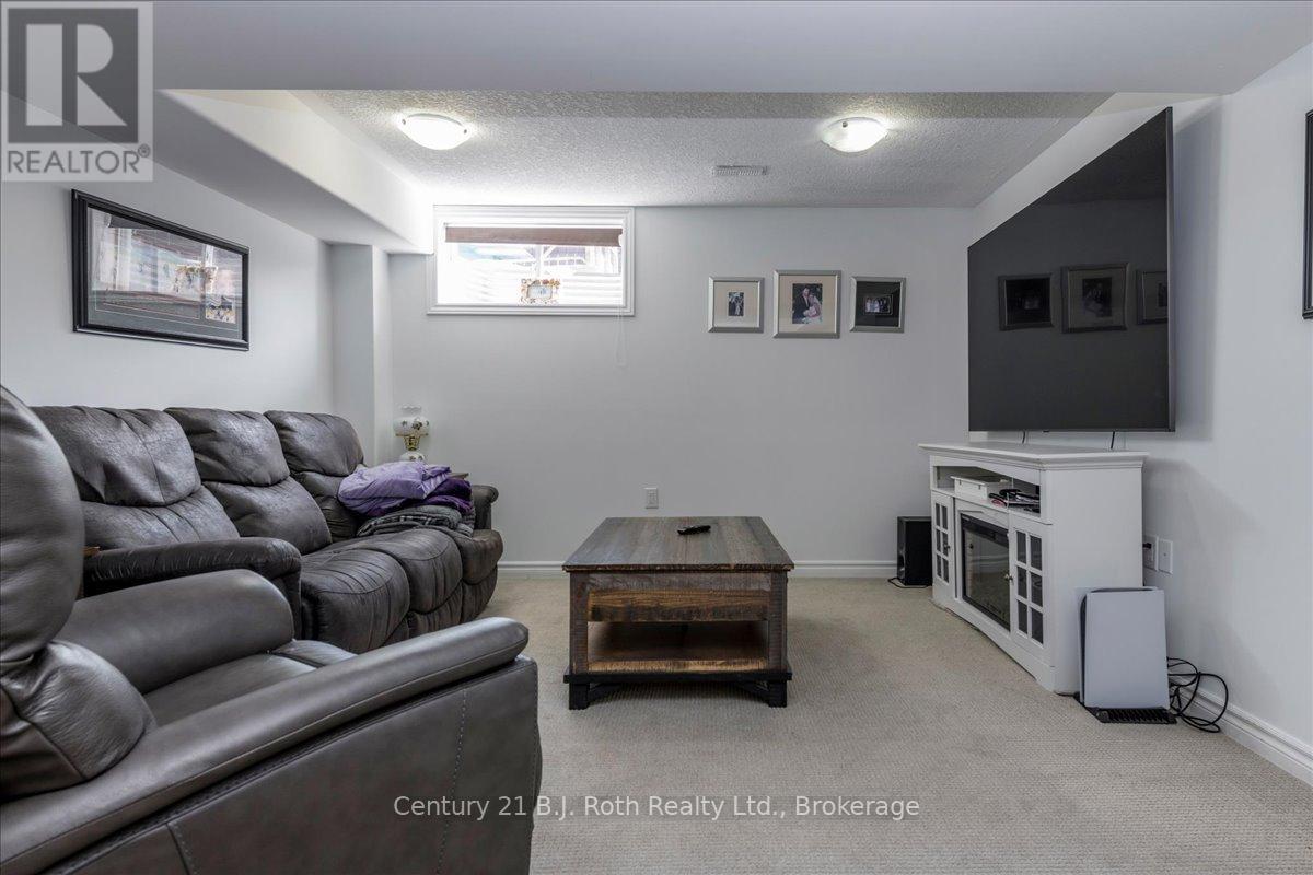 Photo 32 of 4 Sheppard Drive, Tay ON