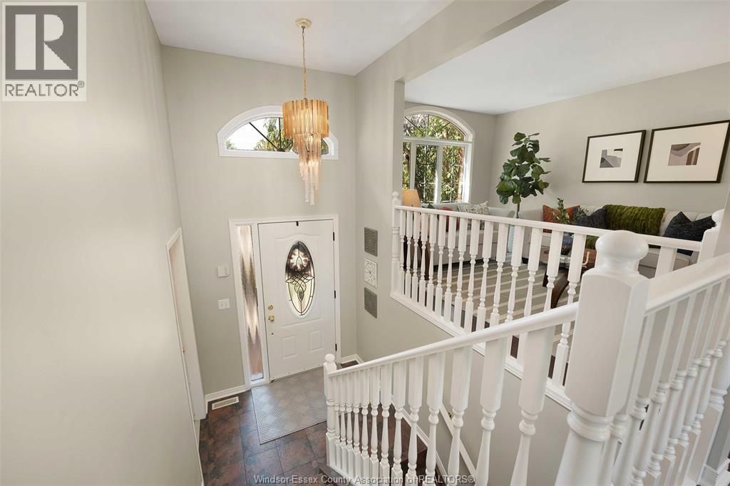 Photo 5 of 4254 Centurion Avenue, Windsor ON