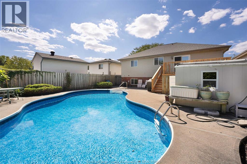 Photo 32 of 4254 Centurion Avenue, Windsor ON