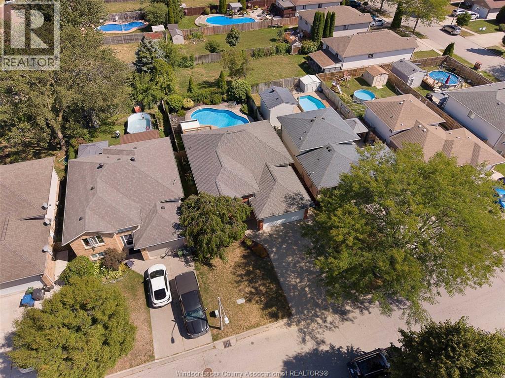 Photo 34 of 4254 Centurion Avenue, Windsor ON