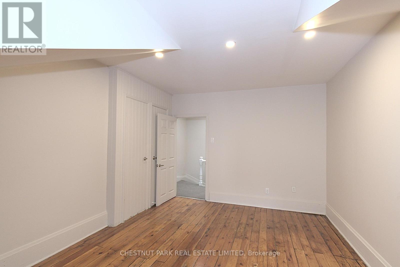 Photo 13 of Unit 5 342 Jarvis Street, Toronto ON