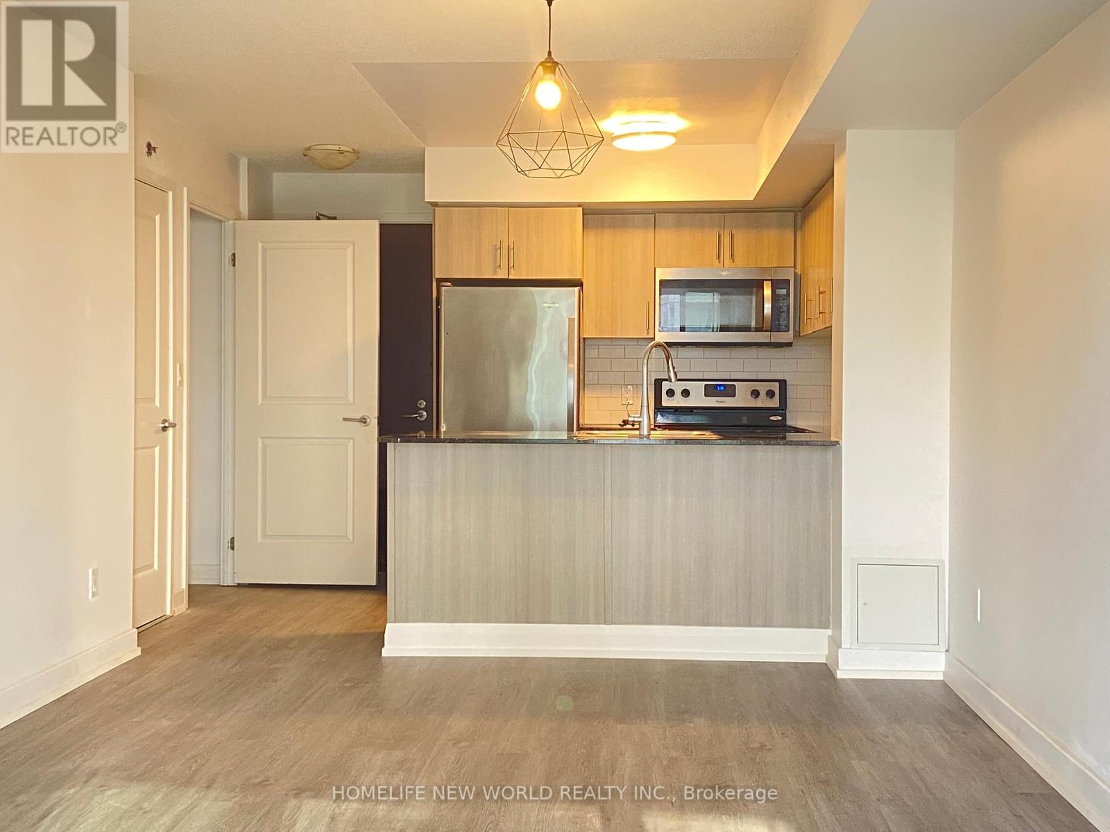 Photo 6 of 403 185 Bonis Avenue, Toronto ON